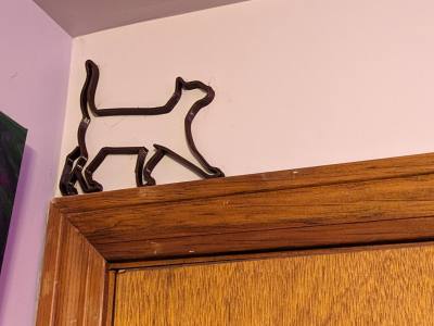 Cat-shaped Wall Decoration