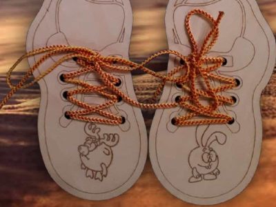 Wooden Toy Shoe Lace Teaching Aid For Kids Vector File