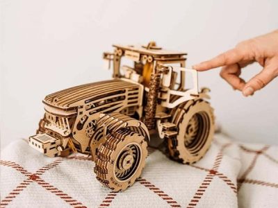 Wooden Mechanical Tractor Model Kit Laser Cut File