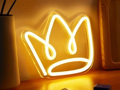 Crown LED Neon Sign