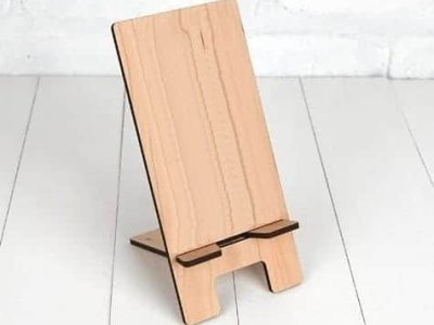 Wooden Smartphone Stand