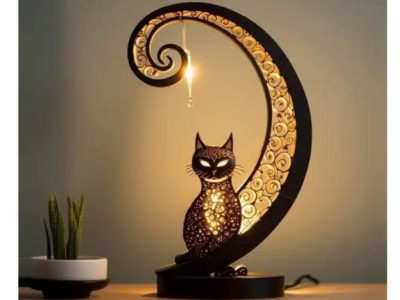 Cat-Shaped Wooden Table Lamp